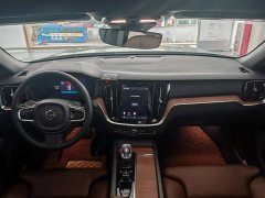 Volvo S60 B4 Zhiyuan Luxury Edition - фото 14