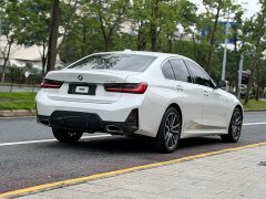 BMW 3 Series 320i M Sports Package - фото 4