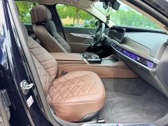 BMW 7 Series 2023 735Li M Sports Package - фото 11