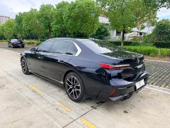 BMW 7 Series 2023 735Li M Sports Package - фото 15