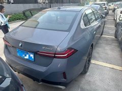 BMW 5 Series 530Li M Sport Luxury Package - фото 3
