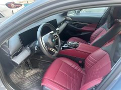 BMW 5 Series 530Li M Sport Luxury Package - фото 6
