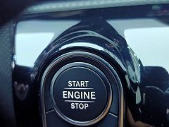 Mercedes-Benz A-Class 2022 Facelift Three A 200 L Sports Sedan Fashionable - фото 12