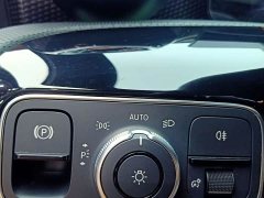 Mercedes-Benz A-Class 2022 Facelift Three A 200 L Sports Sedan Fashionable - фото 14