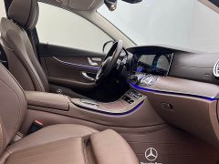 Mercedes-Benz E-Class E 260 L - фото 16