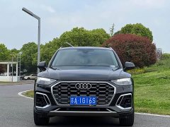 Audi Q5L 45T luxury and dynamic - фото 2