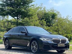 BMW 5 Series 530Li xDrive M Sports Package - фото 3