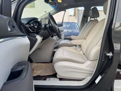 Buick GL8 Land Business Class 652T Luxury - фото 12