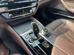 BMW 5 Series 530Li Leading M Sports Package - фото 10