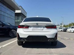 BMW 3 Series 325Li M Sports Package - фото 5