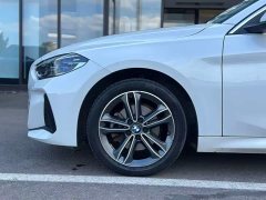 BMW 1 Series 2022 120i M Sport Edition - фото 3