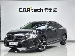 Volkswagen Passat Outstanding 330TSI Starry Sky Elite Edition - фото 1