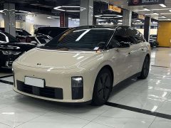Li Auto Ideal i6 2025 two-wheel drive standard version - фото 2