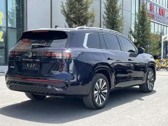Lynk & Co Touron Pro 450TSI four-wheel drive vertical version - фото 7