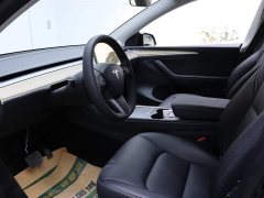 Tesla Model Y long-range all-wheel drive version - фото 13