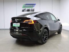 Tesla Model Y long-range all-wheel drive version - фото 4