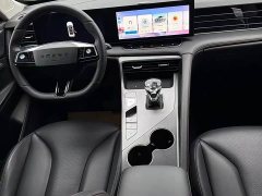 BMW Roewe RX5 New Energy 2023 eRX5 Super Hybrid Superior Edition - фото 4