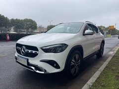 Mercedes-Benz GLA 220 - фото 1