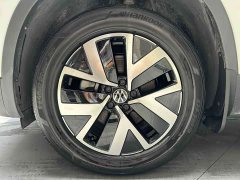 Volkswagen Tayron 2022 330TSI 2WD Luxury Smart Link Plus - фото 3