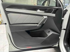 Volkswagen Tayron 2022 330TSI 2WD Luxury Smart Link Plus - фото 9