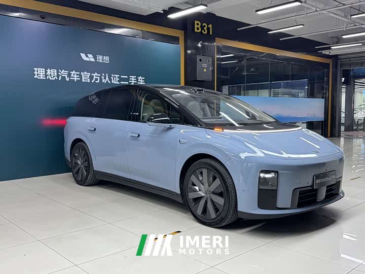 Li Auto Ideal i8 Standard Edition - автомобиль из Китая