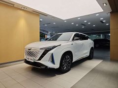 Changan Auchan Z6 New Energy 2023 Smart Electric iDD 150KM Flagship PLUS - фото 1