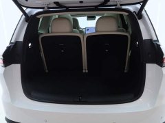 Li Auto Ideal i8 2025 Standard Edition - фото 11