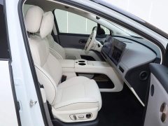 Li Auto Ideal i8 2025 Standard Edition - фото 15