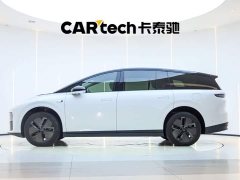 Li Auto Ideal i8 2025 Standard Edition - фото 8