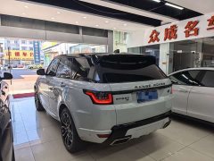 Land Rover Range Rover Sport 3.0 L6 Black Edition - фото 3