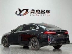BMW 5 Series 530Li Leading M Sports Package - фото 9