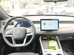 BYD Qin PLUS DM-i 128KM aggressive - фото 5