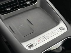 Lynk & Co Hiace 06 DM-i 205 Pilot Pro Edition - фото 17