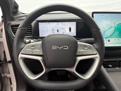 Lynk & Co Hiace 06 DM-i 205 Pilot Pro Edition - фото 9