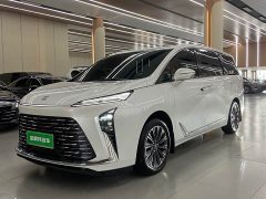 Buick GL8 Lu Zun Smart Edition - фото 1