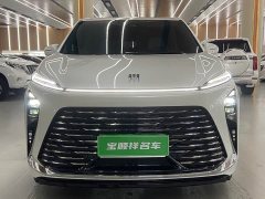 Buick GL8 Lu Zun Smart Edition - фото 2
