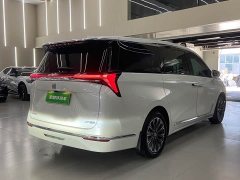 Buick GL8 Lu Zun Smart Edition - фото 4