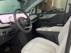 Buick GL8 Lu Zun Smart Edition - фото 5