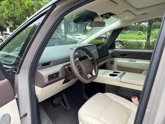 Li Auto Ideal MEGA Ultra - фото 18