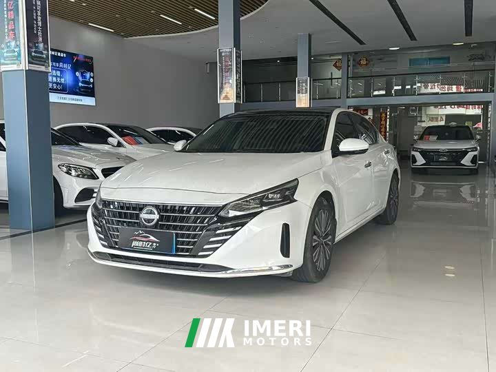 Nissan Altima 2022 2.0L XL-TLS Comfort Edition - автомобиль из Китая