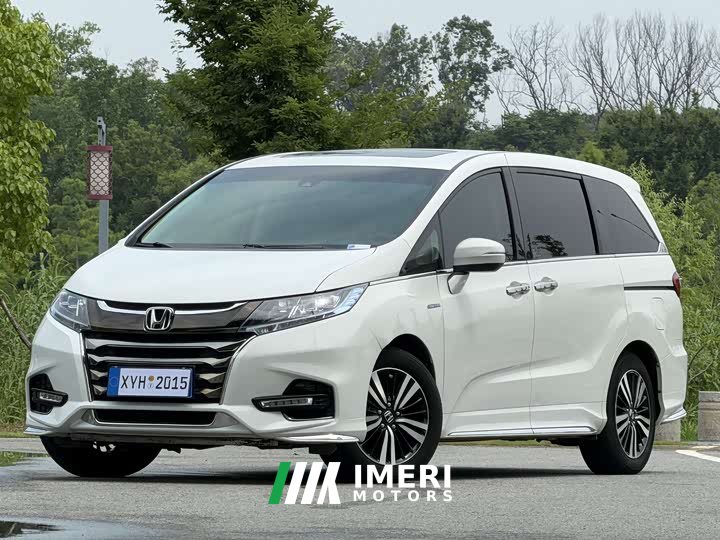 Honda Odyssey 2.0L Sharp Exclusive Edition - автомобиль из Китая