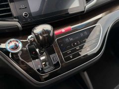Honda Odyssey 2.0L Sharp Exclusive Edition - фото 8