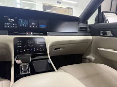 Li Auto ONE 2021 Extended-Range 6-Seater - фото 16