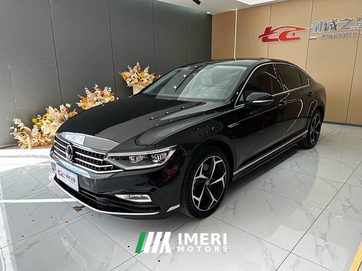 Volkswagen Magotan 2 Million Edition 330TSI DSG Luxury - автомобиль из Китая