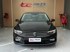 Volkswagen Magotan 2 Million Edition 330TSI DSG Luxury - фото 2