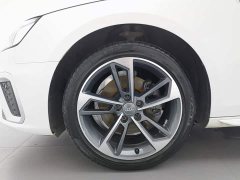 Audi A4L 2020 40 TFSI Fashionable and Dynamic - фото 17