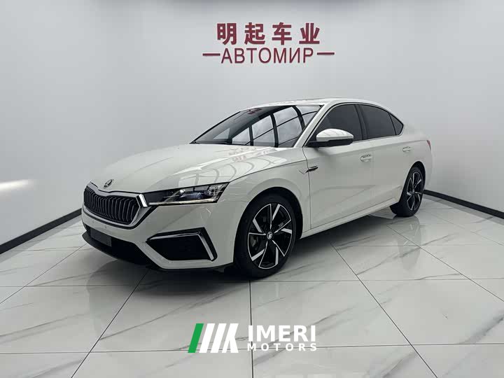 Lynk & Co Octavia 2022 PRO TSI280 Exclusive Edition - автомобиль из Китая