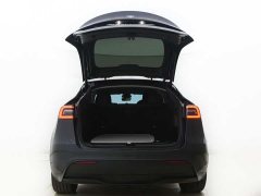 Tesla Model Y rear-wheel drive version - фото 14