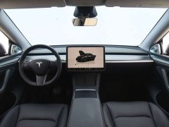 Tesla Model Y rear-wheel drive version - фото 9
