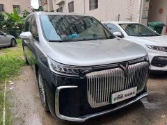 Voyah Lantu Dreamer PHEV four-wheel drive premium Kunpeng version - фото 1